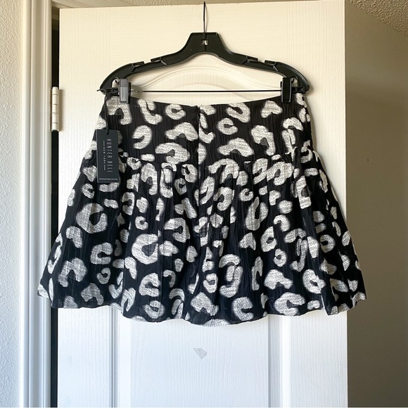 Hunter Bell Skirt London Flounce Flared Jacquard Mini Onyx Cheetah 12 NWT - Picture 4 of 8